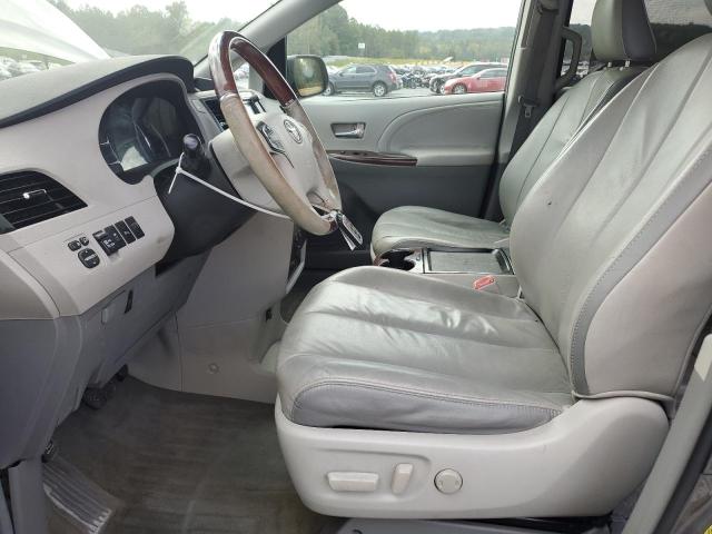 Photo 7 from auction – 2011 TOYOTA SIENNA XLE with VIN 5TDYK3DC5BS125577