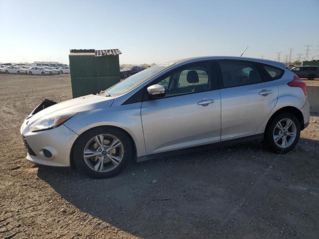 FORD FOCUS SE 2014 with VIN 1FADP3K2XEL458671 - Photo from auction