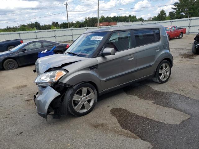 KIA SOUL + 2010 с VIN KNDJT2A23A7175259 - Снимка от търг
