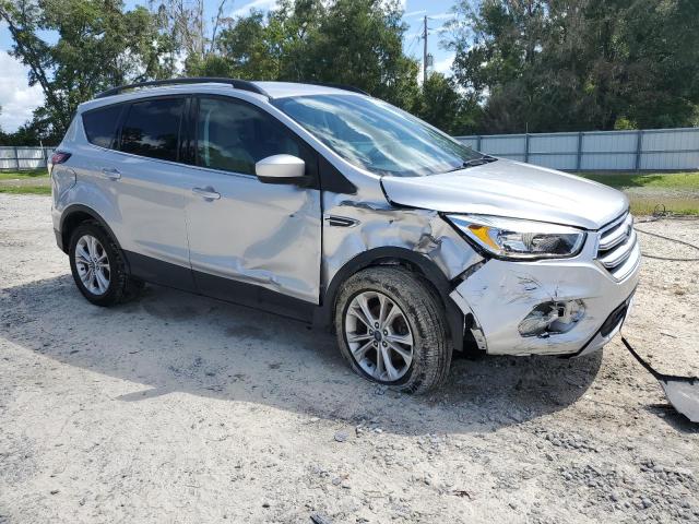 Photo 4 from auction – 2018 FORD ESCAPE SE with VIN 1FMCU0GD9JUB03921