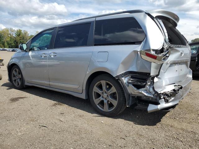Photo 2 from auction – 2017 TOYOTA SIENNA SE with VIN 5TDXZ3DC5HS869101
