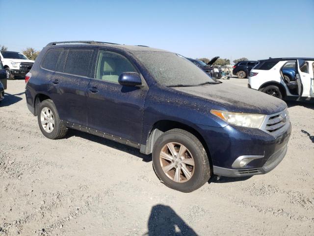 Photo 4 from auction – 2013 TOYOTA HIGHLANDER with VIN 5TDZA3EH3DS034330