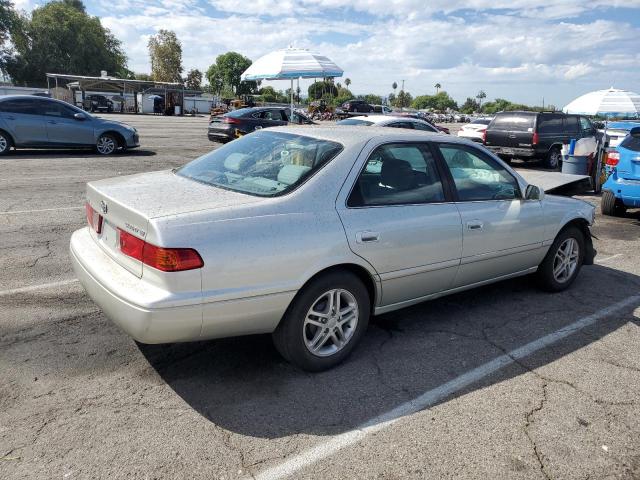 Photo 3 from auction – 2001 TOYOTA CAMRY CE with VIN JT2BG22KX10568197