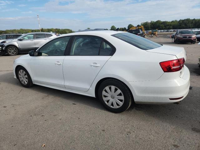 Photo 2 from auction – 2015 VOLKSWAGEN JETTA BASE with VIN 3VW2K7AJ6FM321093