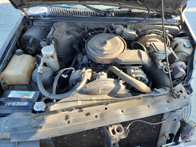 Photo 11 from auction – 1993 GMC SONOMA with VIN 1GTCS19Z7P8523607
