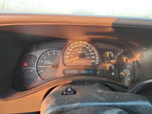 Photo 9 from auction – 2005 CHEVROLET SILVERADO with VIN 2GCEC19T951162821