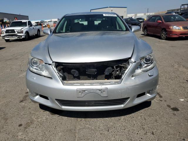 Photo 5 from auction – 2010 LEXUS LS 460L with VIN JTHGL1EFXA5037519