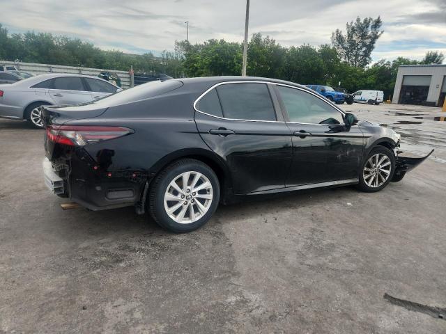 Photo 3 from auction – 2024 TOYOTA CAMRY LE with VIN 4T1C11AK2RU851797
