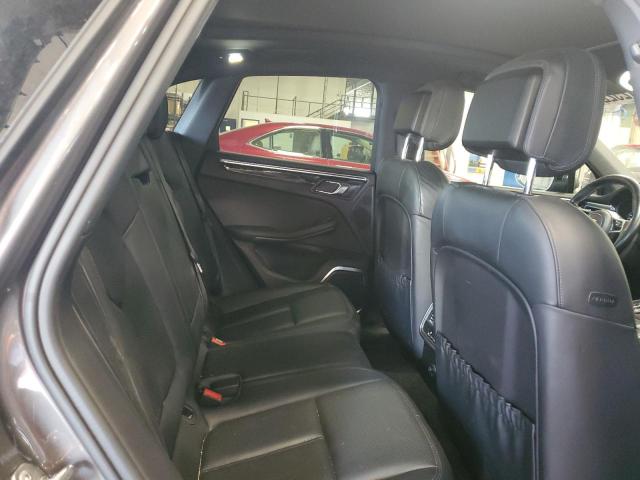 Photo 11 from auction – 2015 PORSCHE MACAN S with VIN WP1AB2A54FLB74261