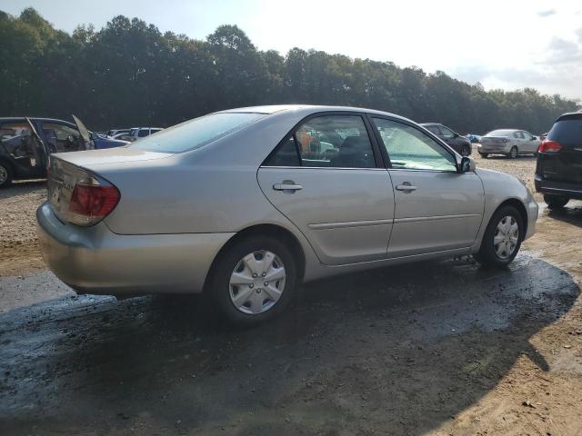 Photo 3 from auction – 2005 TOYOTA CAMRY LE with VIN 4T1BE32K05U064075