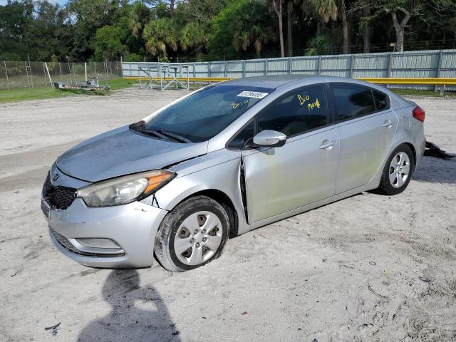KIA FORTE LX 2015 with VIN KNAFX4A61F5300560 - Photo from auction