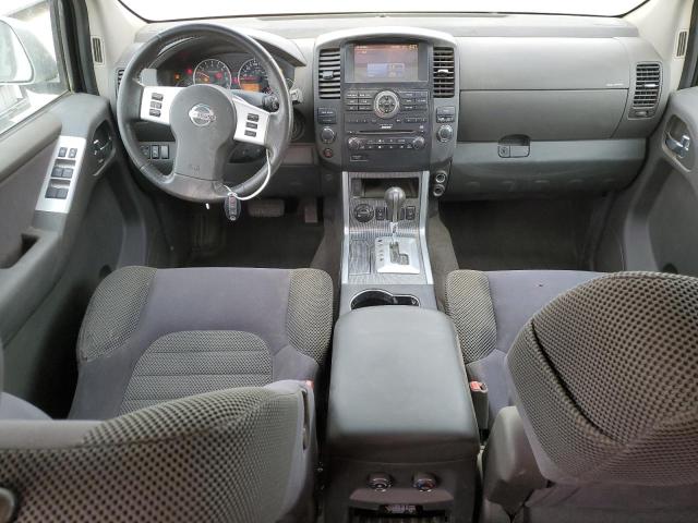 Photo 8 from auction – 2010 NISSAN PATHFINDER with VIN 5N1AR1NB2AC608107