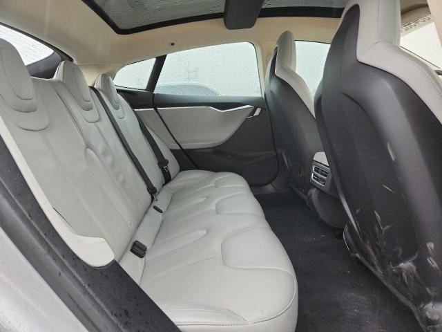 Photo 10 from auction – 2013 TESLA MODEL S with VIN 5YJSA1CN8DFP13173