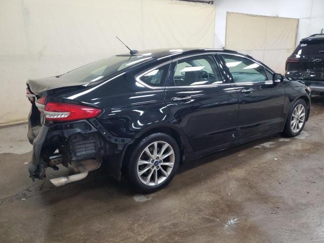 Zdjęcie 3 z aukcji – 2017 FORD FUSION z VIN 3FA6P0HD8HR272701