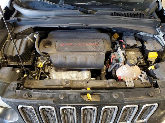 Photo 12 from auction – 2017 JEEP RENEGADE LATITUDE with VIN ZACCJBBB3HPG48152