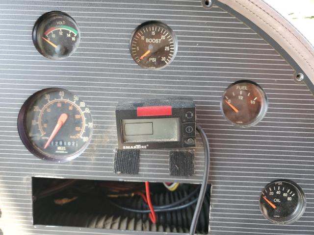 Photo 8 from auction – 1993 MONACO SIGNATURE with VIN 1RF120618P1010366