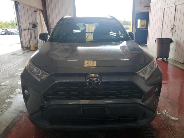 Photo 5 from auction – 2019 TOYOTA RAV4 XLE with VIN JTMP1RFV7KD008255