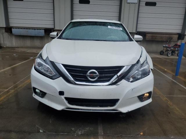 Photo 5 from auction – 2017 NISSAN ALTIMA 2.5 with VIN 1N4AL3AP4HC296553