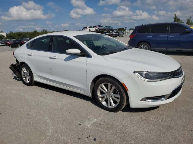 Photo 4 from auction – 2015 CHRYSLER 200 LIMITE with VIN 1C3CCCAB2FN715951