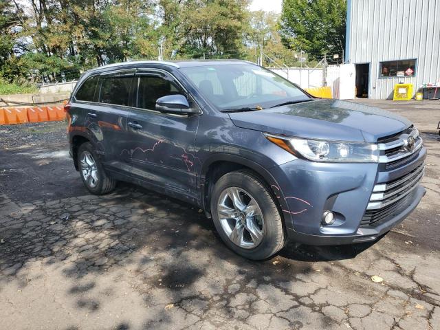 Photo 4 from auction – 2017 TOYOTA HIGHLANDER LIMITED with VIN 5TDDZRFH5HS413551