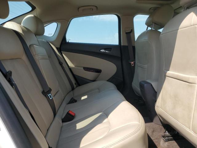 Photo 10 from auction – 2015 BUICK VERANO with VIN 1G4PS5SK4F4162358