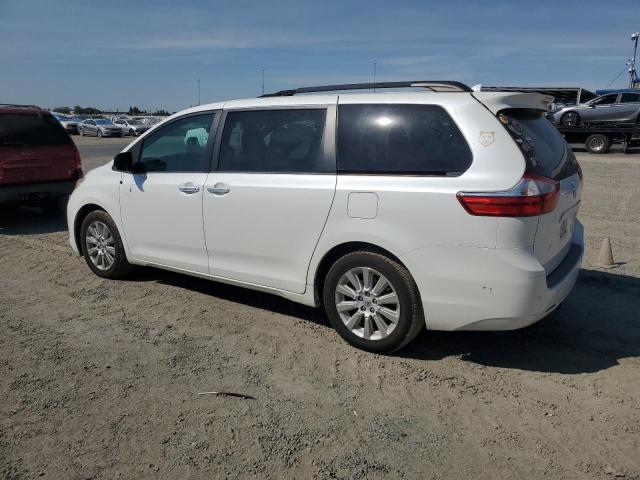 Photo 2 from auction – 2015 TOYOTA SIENNA XLE with VIN 5TDDK3DC3FS096908