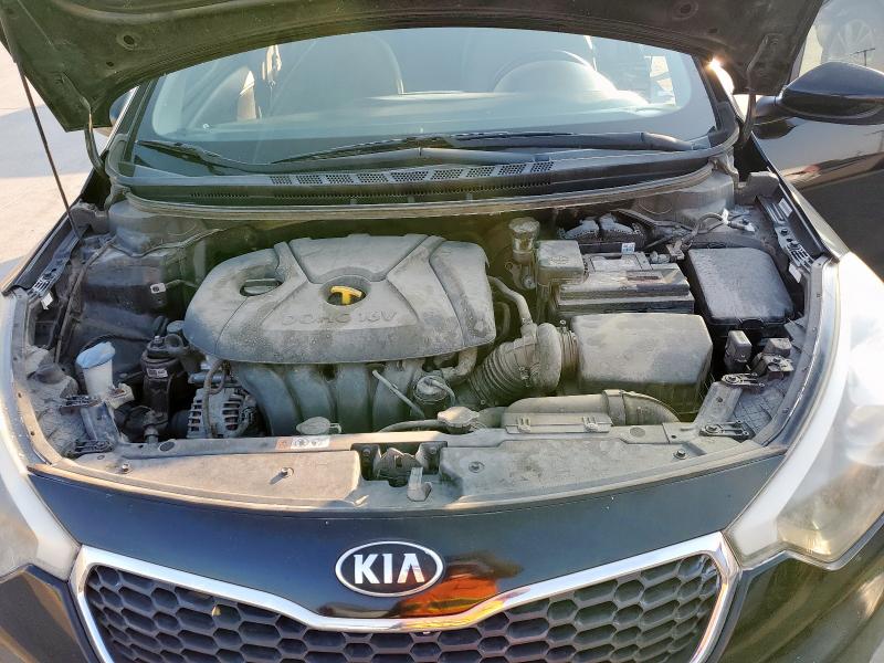 Photo 11 from auction – 2015 KIA FORTE LX with VIN KNAFK4A64F5391676