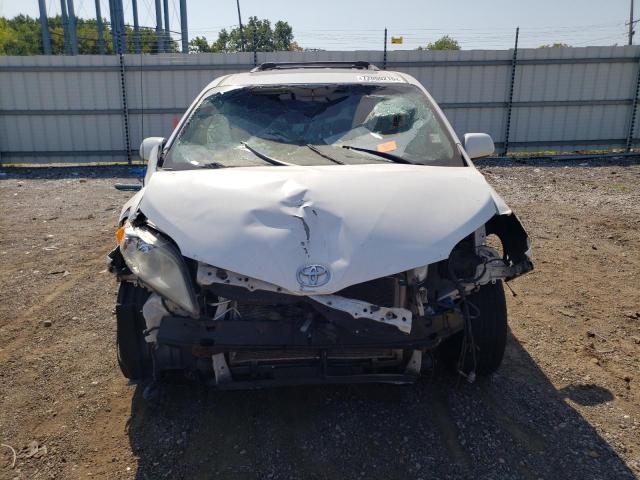 Photo 5 from auction – 2014 TOYOTA SIENNA with VIN 5TDYK3DC6ES526303