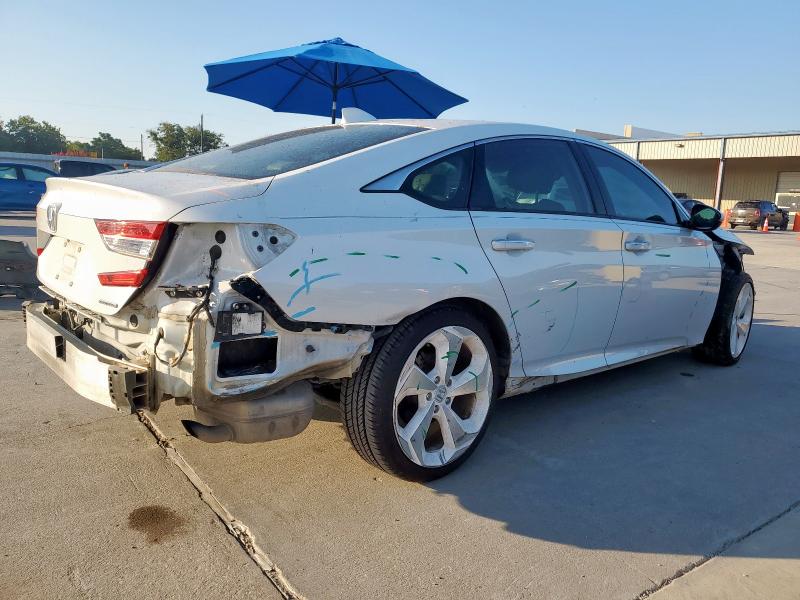 Photo 3 from auction – 2018 HONDA ACCORD TOU with VIN 1HGCV1F98JA021069