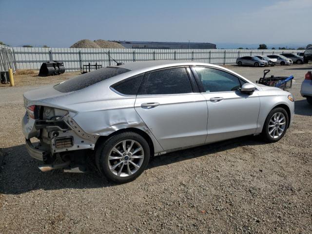 Photo 3 from auction – 2017 FORD FUSION SE with VIN 3FA6P0HD6HR167848