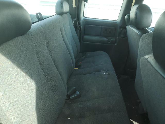 Photo 10 from auction – 2004 CHEVROLET SILVERADO with VIN 2GCEC19V441149491