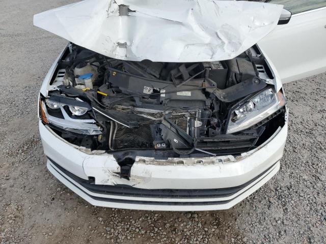 Photo 11 from auction – 2017 VOLKSWAGEN JETTA SE with VIN 3VWDB7AJXHM233708