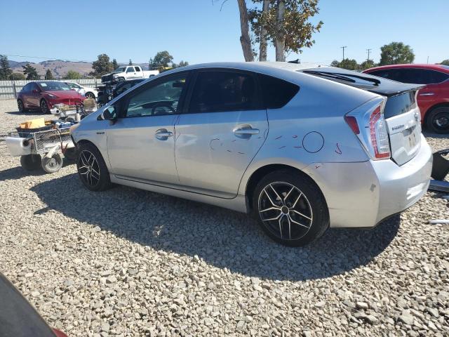Photo 2 from auction – 2014 TOYOTA PRIUS with VIN JTDKN3DU6E1746026