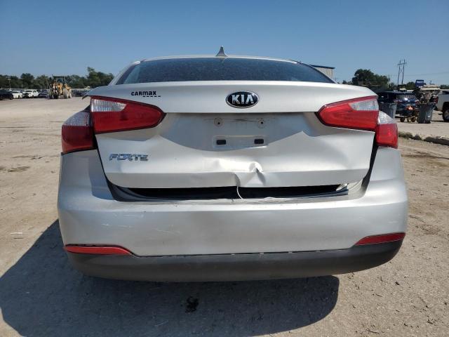 Photo 6 from auction – 2016 KIA FORTE LX with VIN KNAFK4A6XG5563176