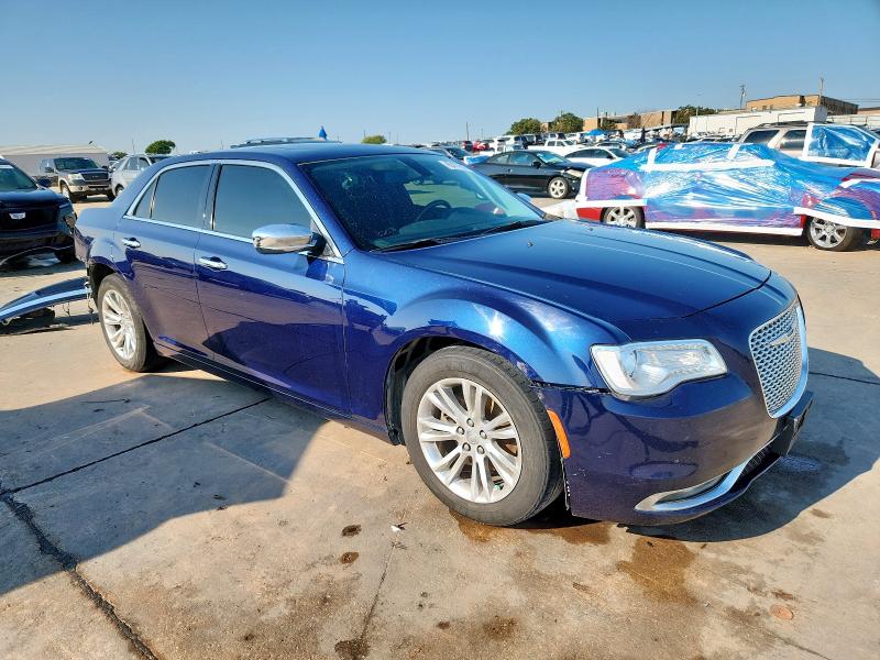 Photo 4 from auction – 2017 CHRYSLER 300C with VIN 2C3CCAEG1HH565272
