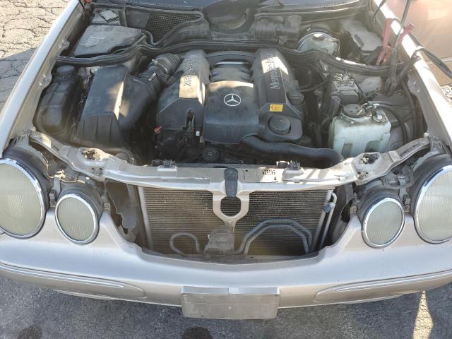 صورة رقم 11 من المزاد - 2000 MERCEDES-BENZ E 320 مع VIN WDBJF65J7YB019974