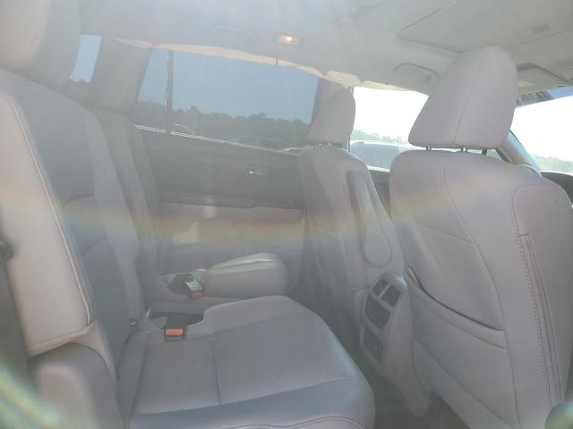 Photo 11 from auction – 2019 HONDA PILOT ELIT with VIN 5FNYF6H08KB063828