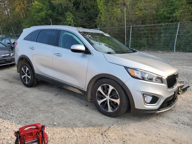 Photo 4 from auction – 2016 KIA SORENTO EX with VIN 5XYPHDA51GG150583