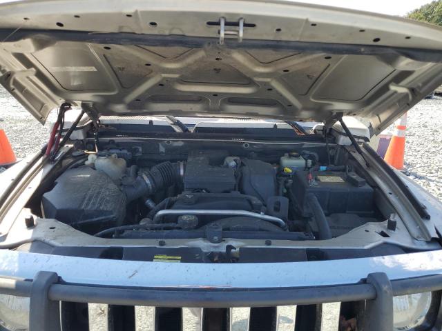 Photo 11 from auction – 2006 HUMMER H3 with VIN 5GTDN136568101126