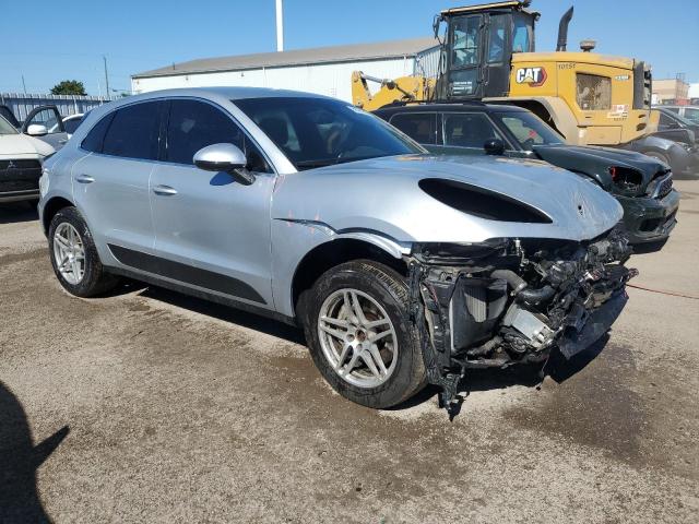 Photo 4 from auction – 2015 PORSCHE MACAN S with VIN WP1AB2A54FLB58822