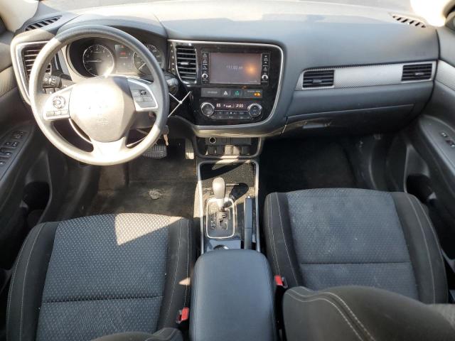 Photo 8 from auction – 2018 MITSUBISHI OUTLANDER with VIN JA4AD2A31JJ004898