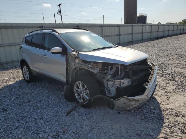 Photo 4 from auction – 2017 FORD ESCAPE SE with VIN 1FMCU9G98HUD78402