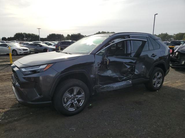 TOYOTA RAV4 XLE 2025 with VIN 2T3P1RFVXSC537025 - Photo from auction