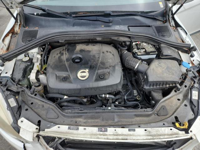 Photo 12 from auction – 2015 VOLVO XC60 T6 PL with VIN YV449MDM7F2631978