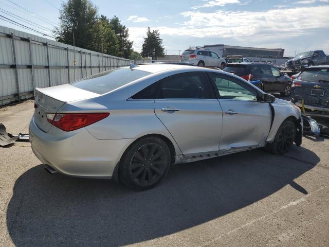 Photo 3 from auction – 2012 HYUNDAI SONATA SE with VIN 5NPEC4AB6CH399945
