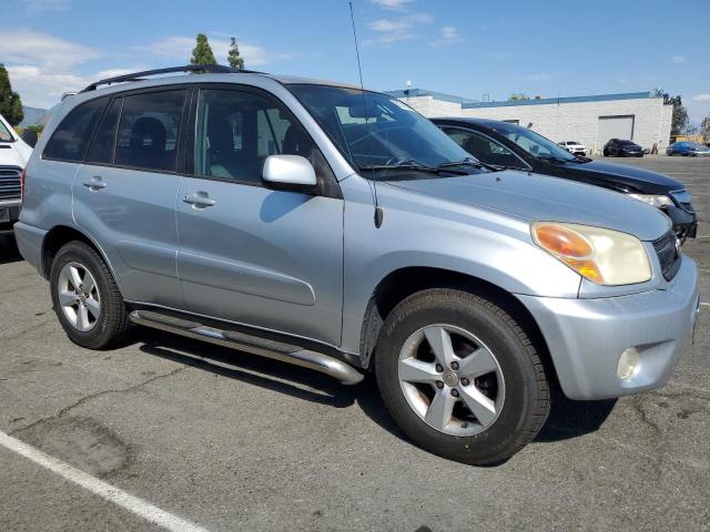 Photo 4 from auction – 2004 TOYOTA RAV4 with VIN JTEGD20V040037142