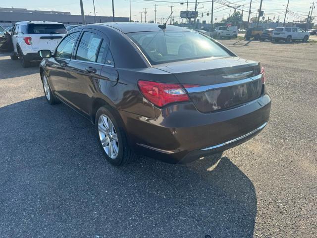Photo 3 from auction – 2012 CHRYSLER 200 TOURIN with VIN 1C3CCBBB6CN186198