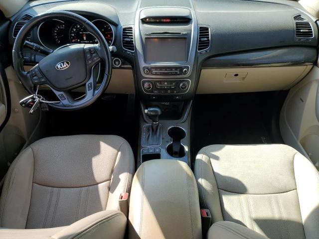 Photo 8 from auction – 2015 KIA SORENTO with VIN 5XYKU4A74FG586561