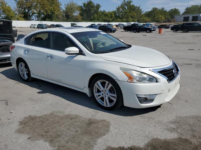 Photo 4 from auction – 2013 NISSAN ALTIMA 3.5 with VIN 1N4BL3AP4DN501663