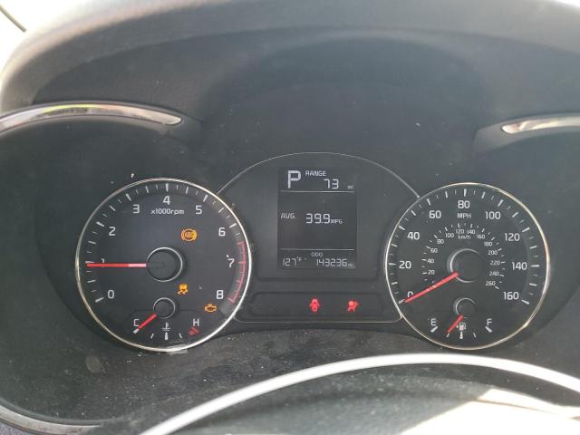 Photo 9 from auction – 2017 KIA FORTE LX with VIN 3KPFK4A76HE042957